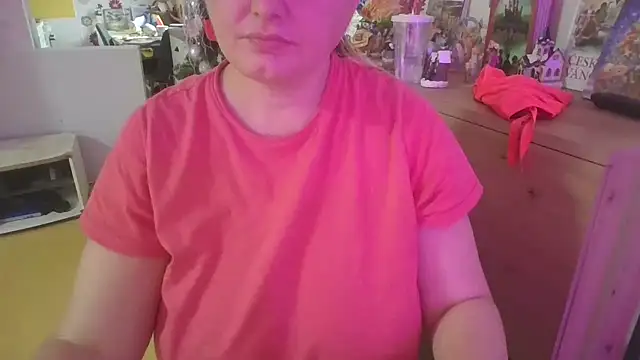 Snapshot of Meliss_Official9 chatting on December 20, 2025, 8:39 am Meliss Official9 online show from December 20, 2025, 8:39 am