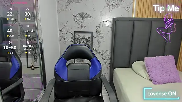 Snapshot of MAGNOLEROY chatting on September 12, 2025, 1:00 pm MAGNOLEROY online show from September 12, 2025, 1:00 pm