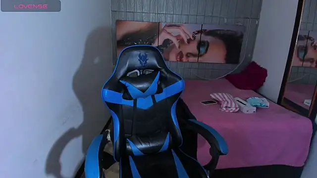 Snapshot of Catalehia_Milk chatting on September 12, 2025, 3:39 am Catalehia Milk online show from September 12, 2025, 3:39 am