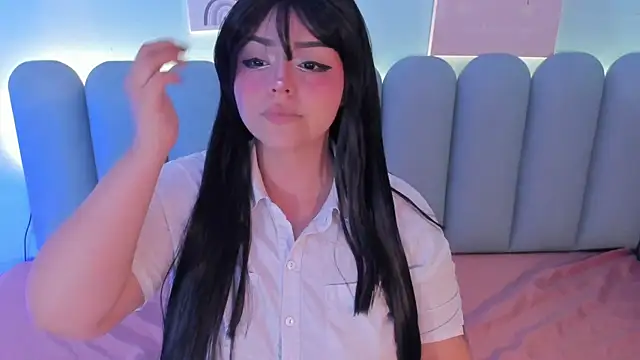 Snapshot of curvy_rousi chatting on November 7, 2025, 11:37 am curvy rousi online show from November 7, 2025, 11:37 am