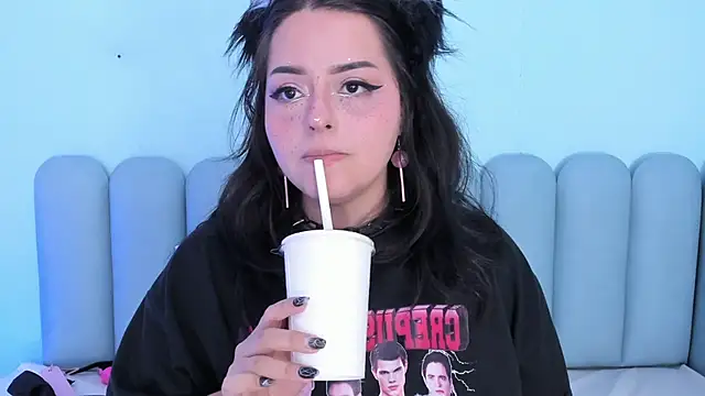 Snapshot of curvy_rousi chatting on November 30, 2025, 11:38 pm curvy rousi online show from November 30, 2025, 11:38 pm