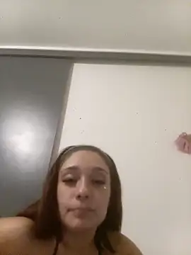 bbferlinaa online show from March 10, 2026, 12:14 am