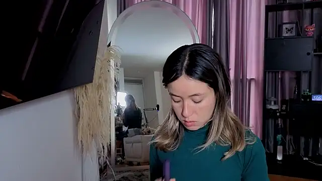 sexfire lalita online show from April 14, 2026, 5:07 pm