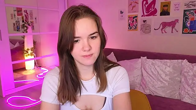 Snapshot of LindaRobertz chatting on February 27, 2025, 9:07 am LindaRobertz online show from February 27, 2025, 9:07 am