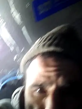 fitguy7124u online show from November 27, 2025, 3:34 pm