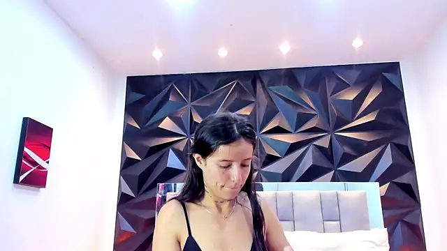 Snapshot of valentinasu1 chatting on September 23, 2025, 1:18 pm valentinasu1 online show from September 23, 2025, 1:18 pm