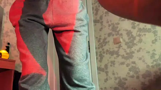 Snapshot of Evvie_Summn1 chatting on November 29, 2025, 5:35 pm Evvie Summn1 online show from November 29, 2025, 5:35 pm