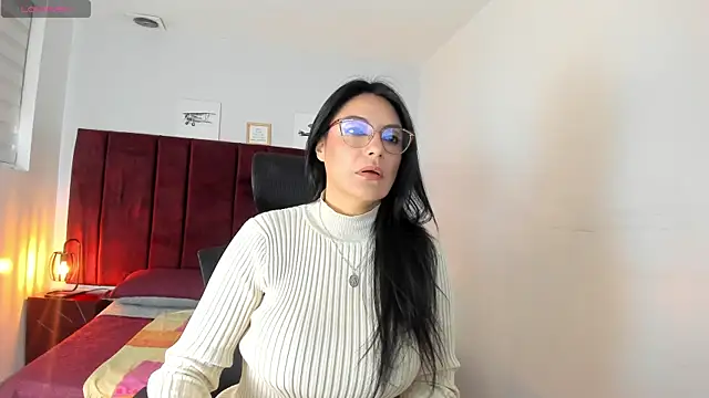 Zuzana21 online show from March 10, 2025, 1:00 pm