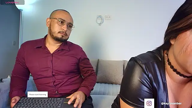 Snapshot of XXCOUPLESSEX chatting on February 22, 2026, 1:46 pm XXCOUPLESSEX online show from February 22, 2026, 1:46 pm