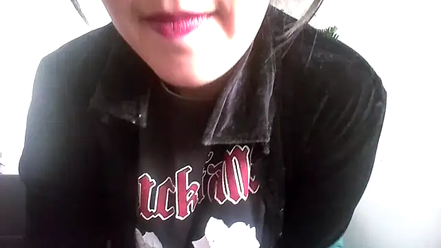 Snapshot of Tiramisu89 chatting on January 13, 2026, 6:23 pm Tiramisu89 online show from January 13, 2026, 6:23 pm