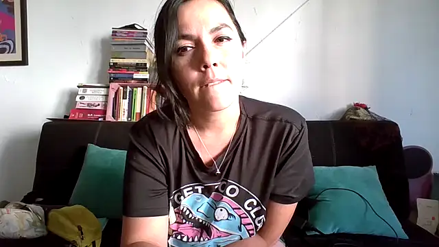 Snapshot of Tiramisu89 chatting on November 22, 2025, 7:57 pm Tiramisu89 online show from November 22, 2025, 7:57 pm