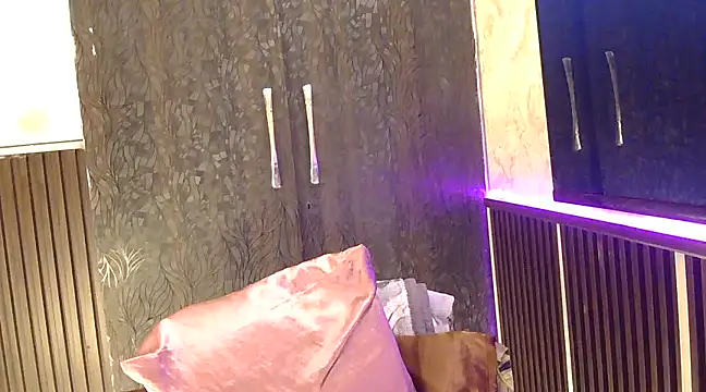 Snapshot of fabdemira chatting on January 16, 2025, 2:51 pm fabdemira online show from January 16, 2025, 2:51 pm