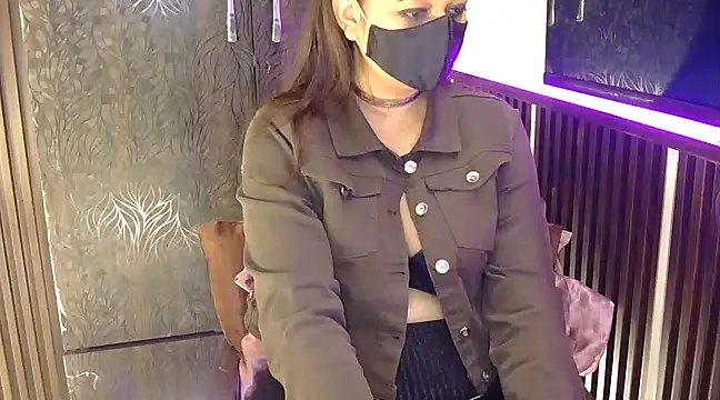 Snapshot of fabdemira chatting on January 16, 2025, 10:34 pm fabdemira online show from January 16, 2025, 10:34 pm