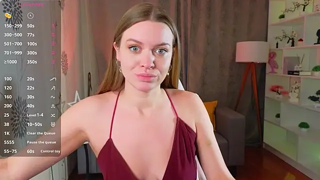 Snapshot of Lovella_Lips chatting on November 4, 2025, 11:36 am Lovella Lips online show from November 4, 2025, 11:36 am