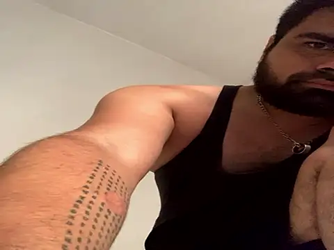 6MataGarcia online show from September 20, 2025, 2:44 pm