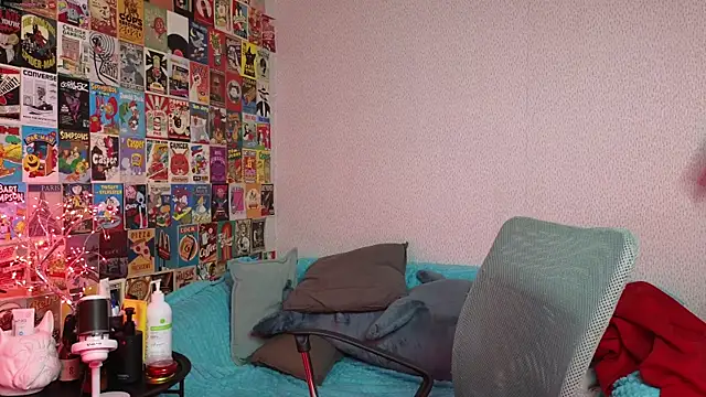 Snapshot of LittleLeen chatting on October 26, 2025, 4:07 pm LittleLeen online show from October 26, 2025, 4:07 pm