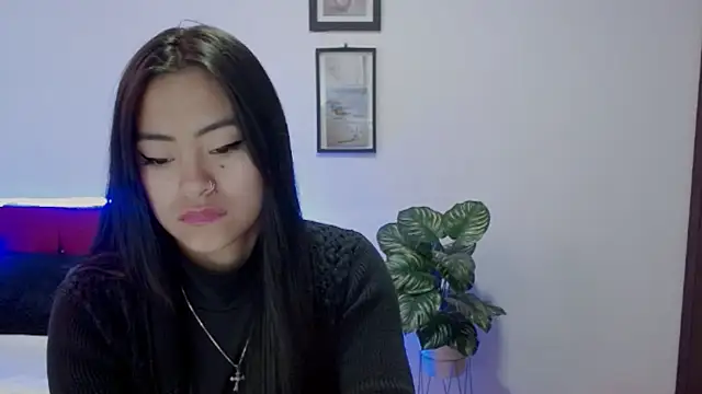 NatalyEscobar lx online show from April 14, 2026, 1:38 pm