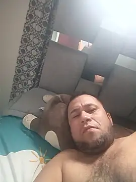 Snapshot of very2_sexy chatting on September 18, 2025, 3:15 pm very2 sexy online show from September 18, 2025, 3:15 pm