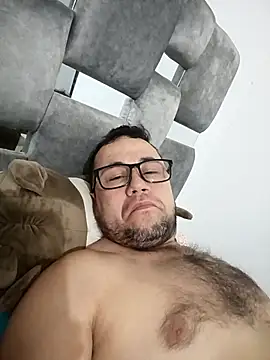 Snapshot of very2_sexy chatting on September 9, 2025, 3:16 am very2 sexy online show from September 9, 2025, 3:16 am