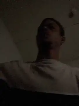 Snapshot of Johnras121 chatting on March 2, 2025, 6:59 am Johnras121 online show from March 2, 2025, 6:59 am