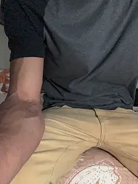 Johnras121 online show from February 6, 2026, 3:02 am