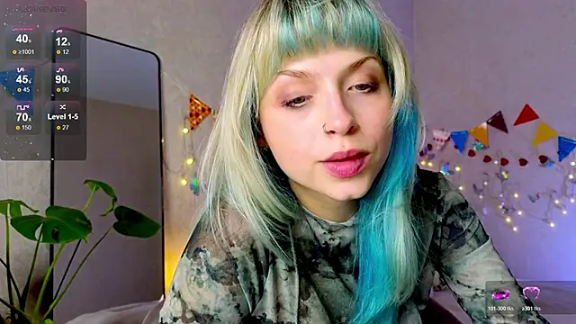 Snapshot of lavenderluxe chatting on October 29, 2025, 12:48 pm lavenderluxe online show from October 29, 2025, 12:48 pm