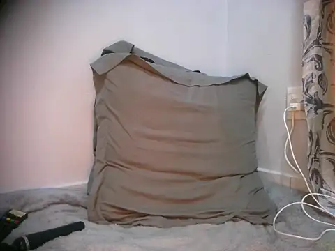 Snapshot of TheSweetBerry chatting on February 28, 2026, 2:17 pm TheSweetBerry online show from February 28, 2026, 2:17 pm