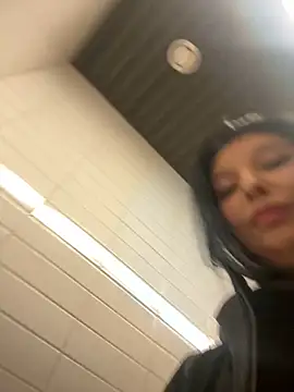 Snapshot of Tisha_Busty chatting on November 16, 2025, 12:32 pm Tisha Busty online show from November 16, 2025, 12:32 pm