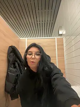 Snapshot of Tisha_Busty chatting on February 8, 2026, 12:25 pm Tisha Busty online show from February 8, 2026, 12:25 pm