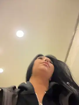 Tisha Busty online show from April 10, 2026, 1:51 pm