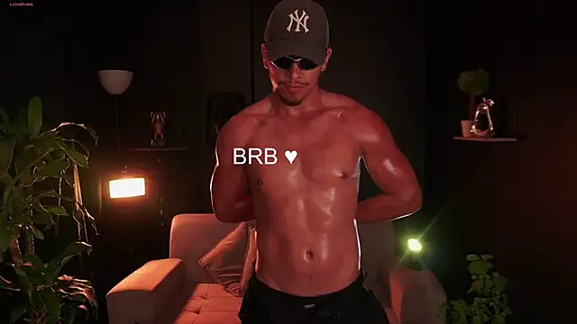 Aaronfox x online show from January 11, 2026, 8:32 am