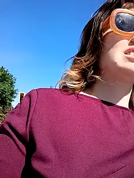 PompasPurpleriver online show from April 23, 2026, 11:17 pm