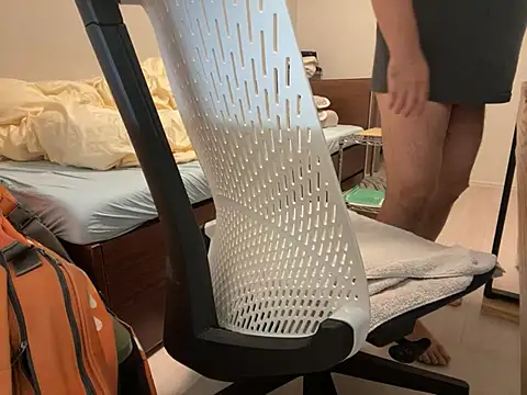 loinclothgay online show from December 24, 2024, 11:00 pm