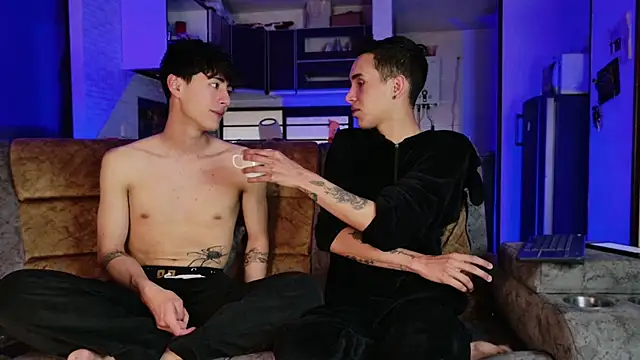 Snapshot of MillersKink chatting on March 16, 2025, 8:54 pm MillersKink online show from March 16, 2025, 8:54 pm