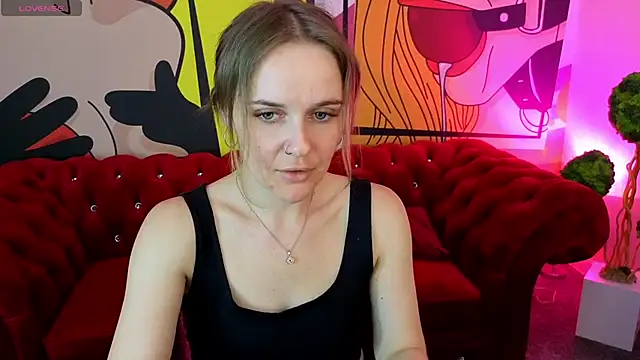 MaribelRiverr  online show from June 5, 2026, 5:23 am