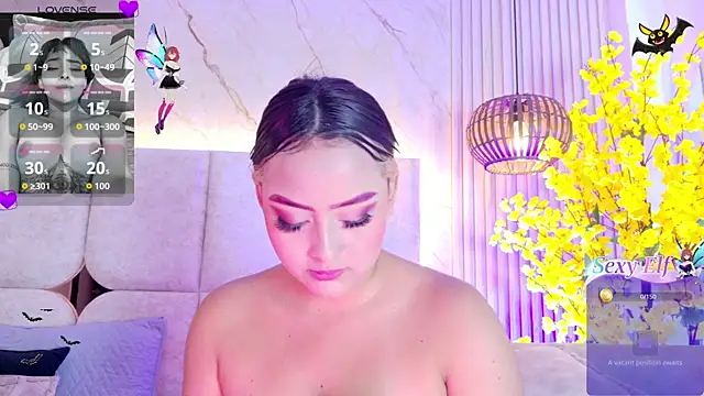 KimVelezz online show from June 1, 2026, 7:13 pm