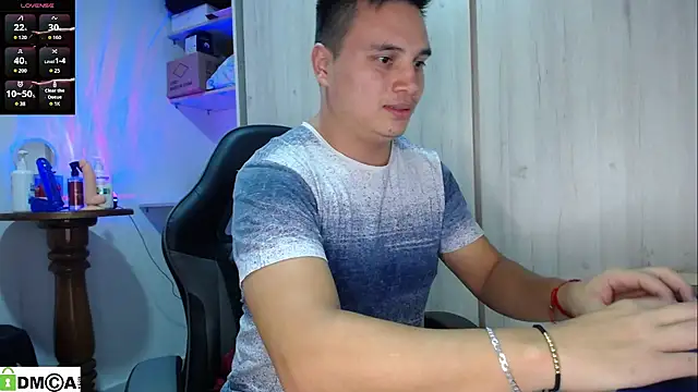 Snapshot of ahntony__69 chatting on June 1, 2026, 1:06 am ahntony 69 online show from June 1, 2026, 1:06 am