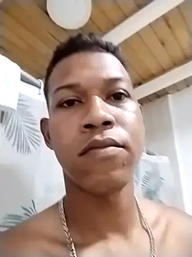 Abreu 17 online show from April 12, 2026, 10:46 pm