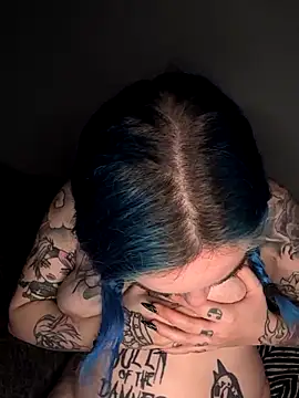 Alissabluesc online show from September 28, 2025, 10:28 pm