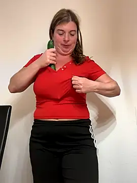 Snapshot of Lombada chatting on September 25, 2025, 8:15 pm Lombada online show from September 25, 2025, 8:15 pm