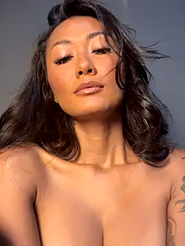 Snapshot of thai-dreamgirl chatting on December 4, 2025, 11:15 pm thai-dreamgirl online show from December 4, 2025, 11:15 pm