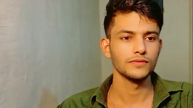 Snapshot of kingkartik7 chatting on December 2, 2025, 5:03 pm kingkartik7 online show from December 2, 2025, 5:03 pm