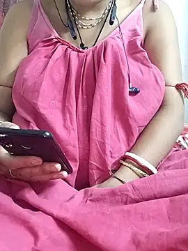 Snapshot of miss-Riy chatting on July 1, 2026, 5:13 pm miss-Riy online show from July 1, 2026, 5:13 pm