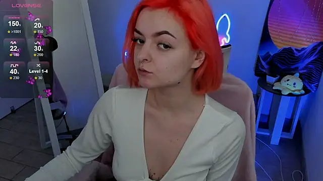 Snapshot of Fire_Bestie chatting on March 2, 2025, 6:59 am Fire Bestie online show from March 2, 2025, 6:59 am