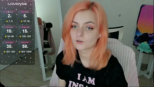 Snapshot of Fire_Bestie chatting on November 14, 2025, 3:48 pm Fire Bestie online show from November 14, 2025, 3:48 pm