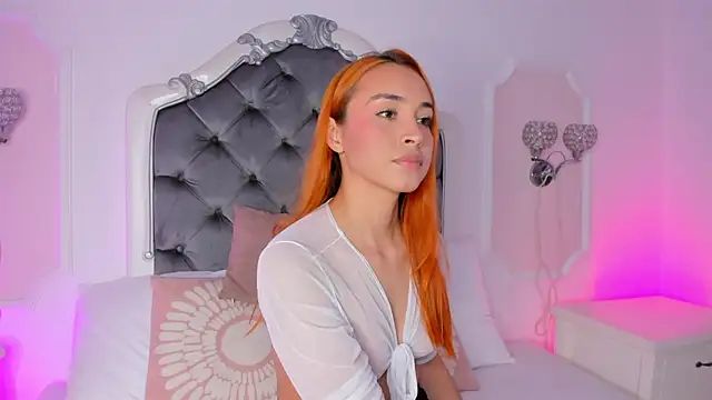 PollyGrey  online show from November 29, 2025, 3:28 am