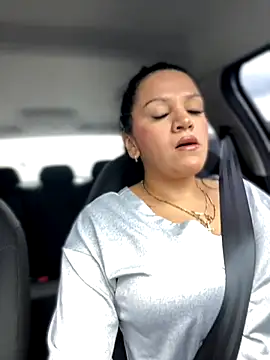 Milff parkerrr online show from September 26, 2025, 4:25 pm