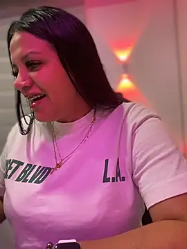 Milff parkerrr online show from April 18, 2026, 1:30 am