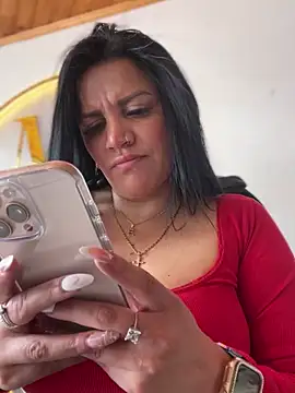 Milff parkerrr online show from February 10, 2025, 3:10 pm