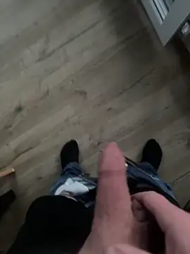 Snapshot of Tomkitomkii chatting on March 6, 2026, 4:46 pm Tomkitomkii online show from March 6, 2026, 4:46 pm